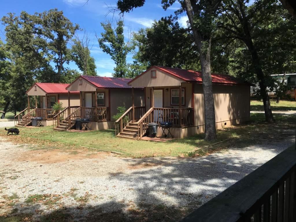Anglers Hideaway Cabins Villa Mead Exterior photo